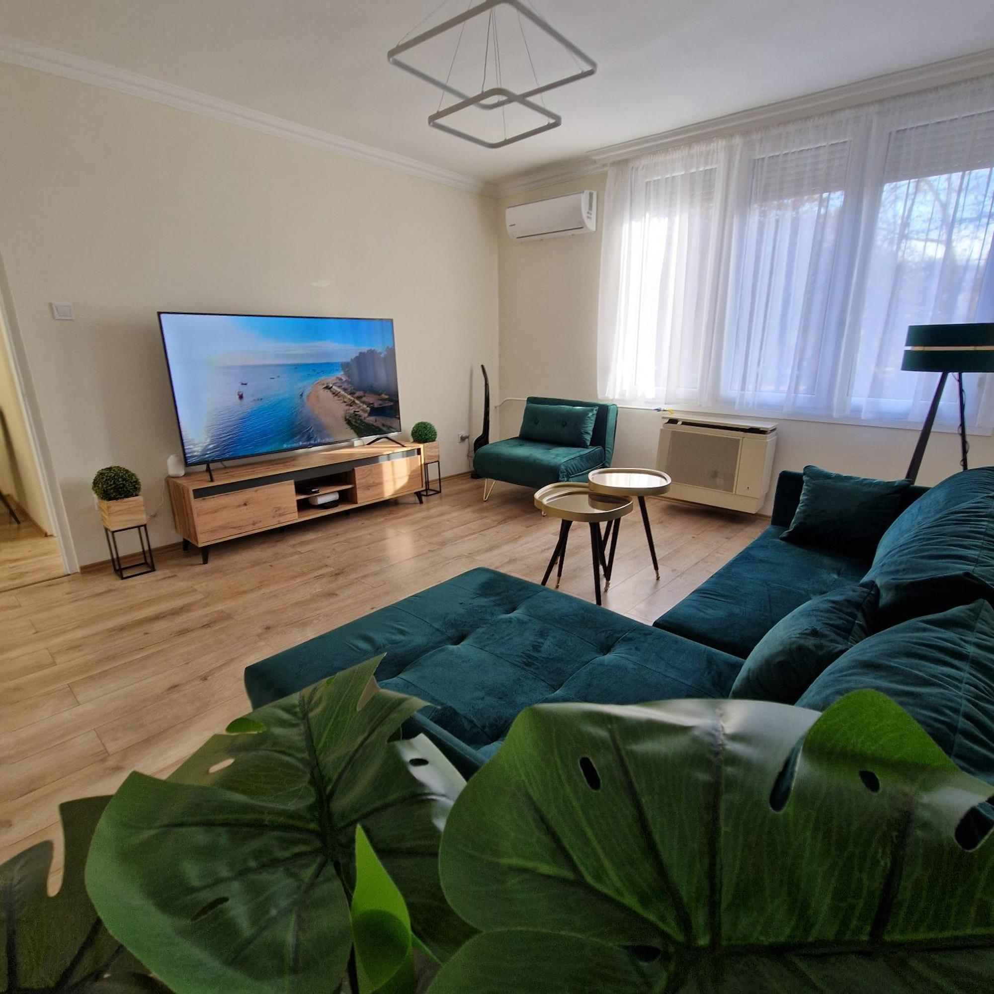 Central Greatforest Apartman Debrecen Exterior foto